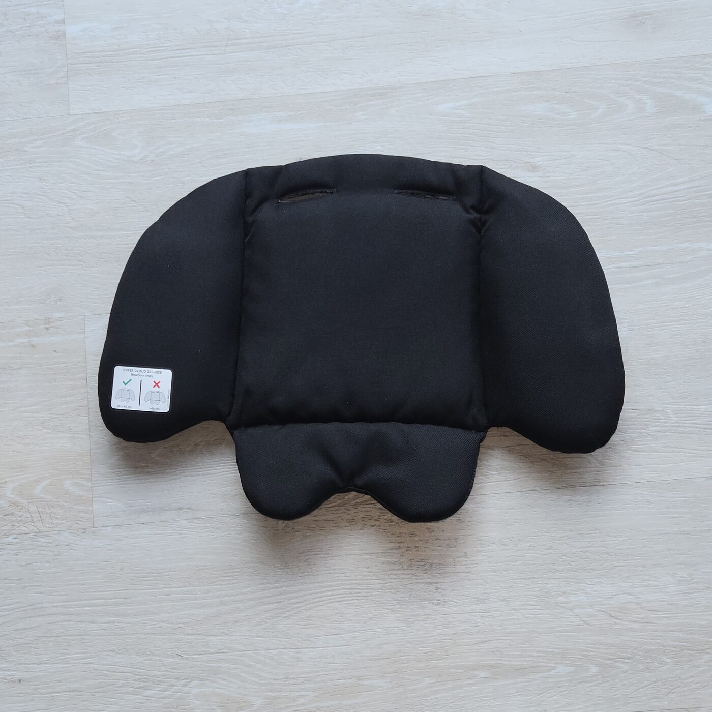 (Lietots) Cybex jaundzimušo ieliktnis Cloud T, Z, Z2, G, Q Stardust Black Plus (Melns)